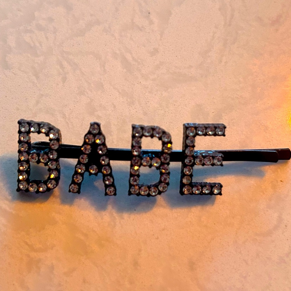 Rhinestone black bobby pin